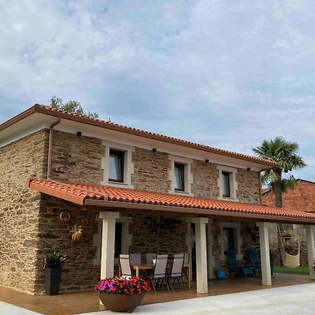 Willa Casa Fontes Rosas Touro Zewnętrze zdjęcie